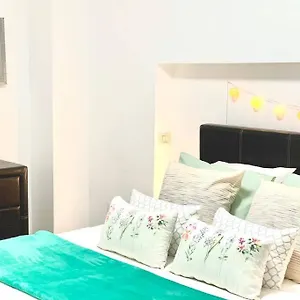 'home Sweet Home-luxury Apartment-santa Cruz' Apartamento